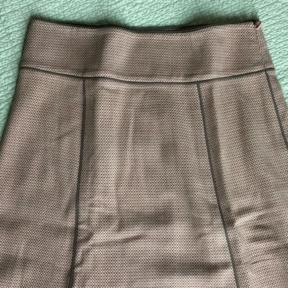 DKNY A Line Skirt - Picture 2 of 6